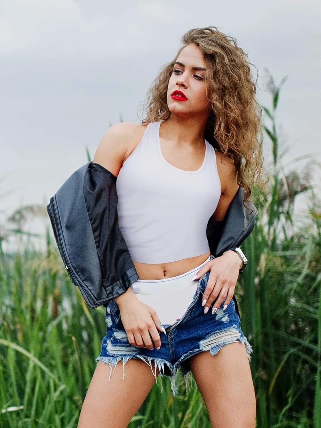 Boao 4 Pieces Basic Crop Tank Tops Sleeveless Racerback Crop Top for Women