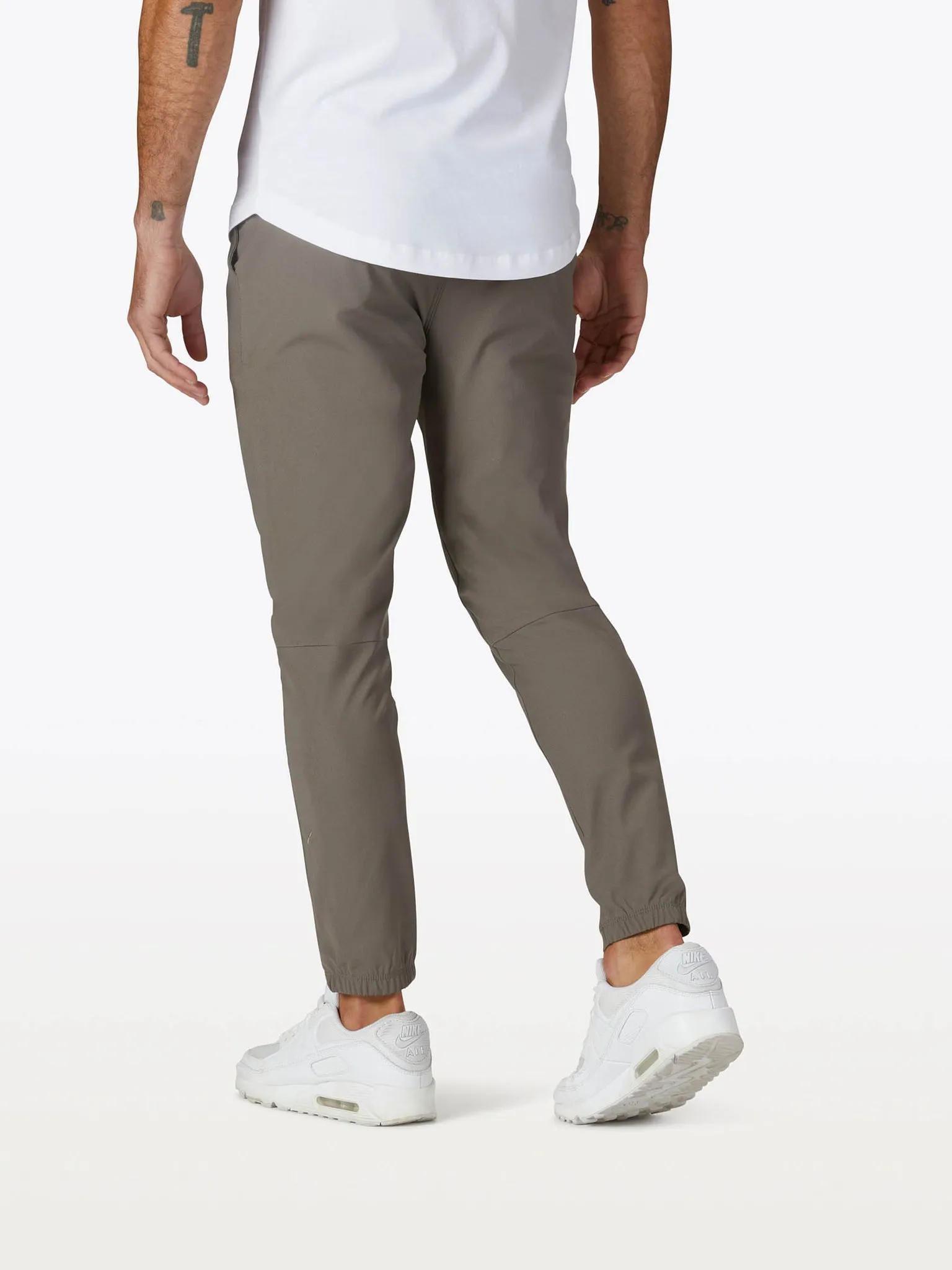 Cuts Clothing AO Jogger in Canyon