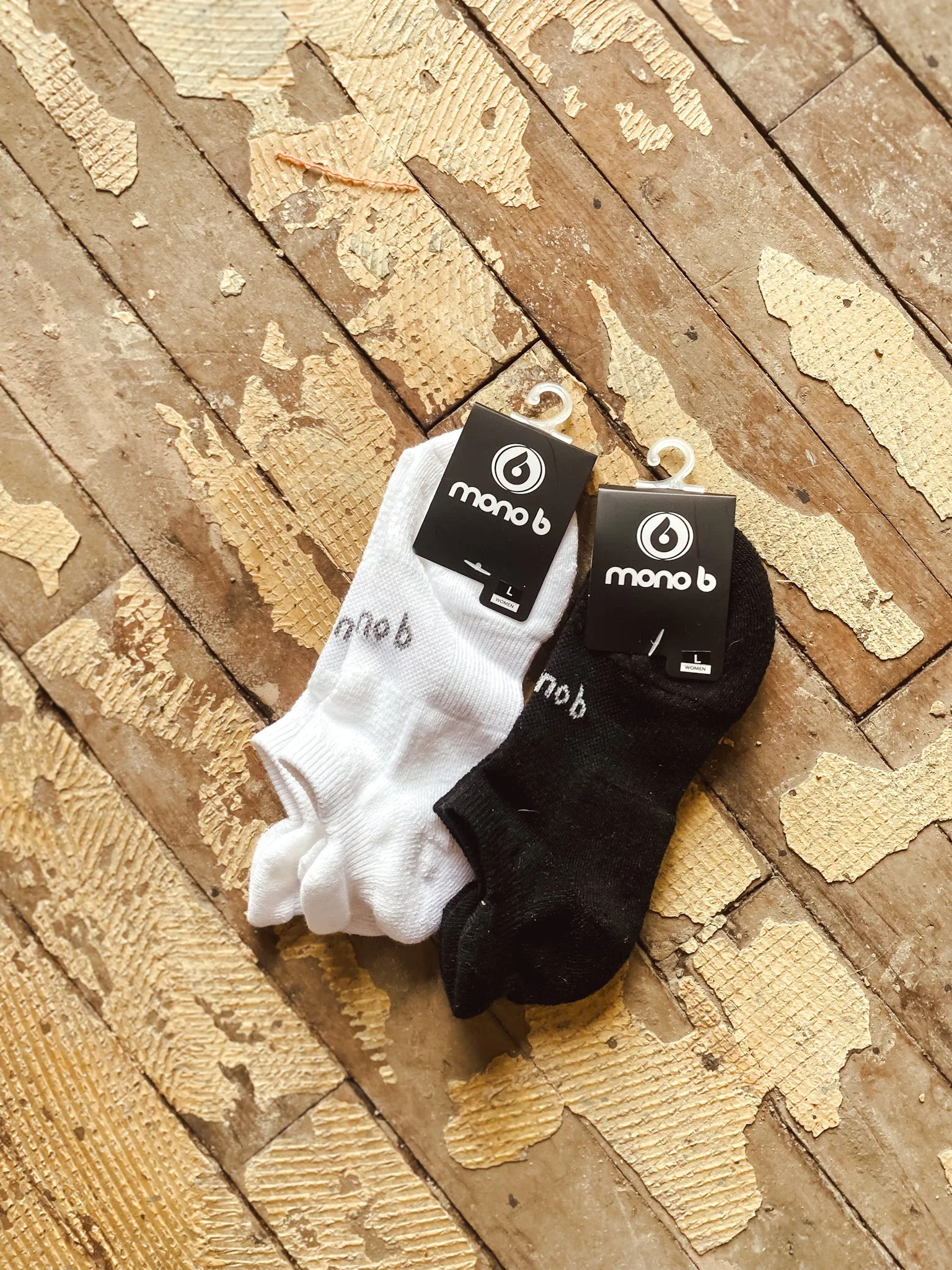 Essential No Show Tab Socks